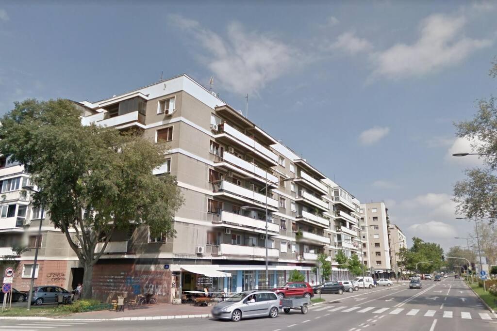 Center, Private Garage, Danube & Fortress, 3 Bdrm 2 Bath Нови Сад Екстериор снимка